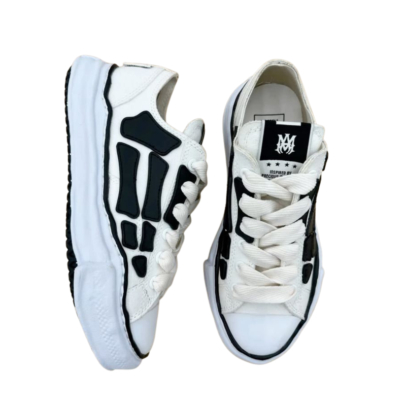 Maison Mihara Yasuhiro white black sneaker